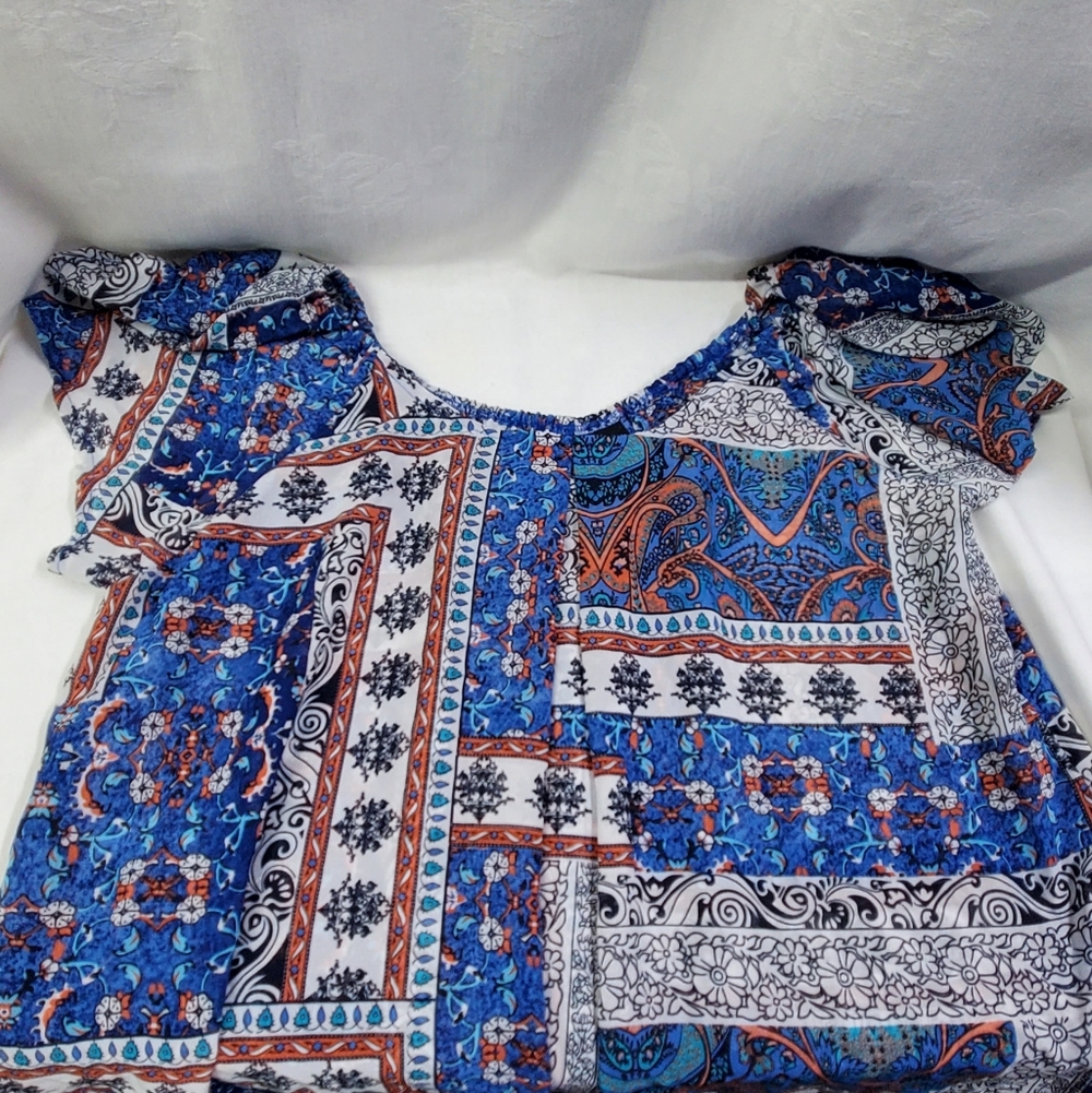 New Directions Women's Blue/Red Paisley Boho Flowy Pleat Front Pullover Top Lg